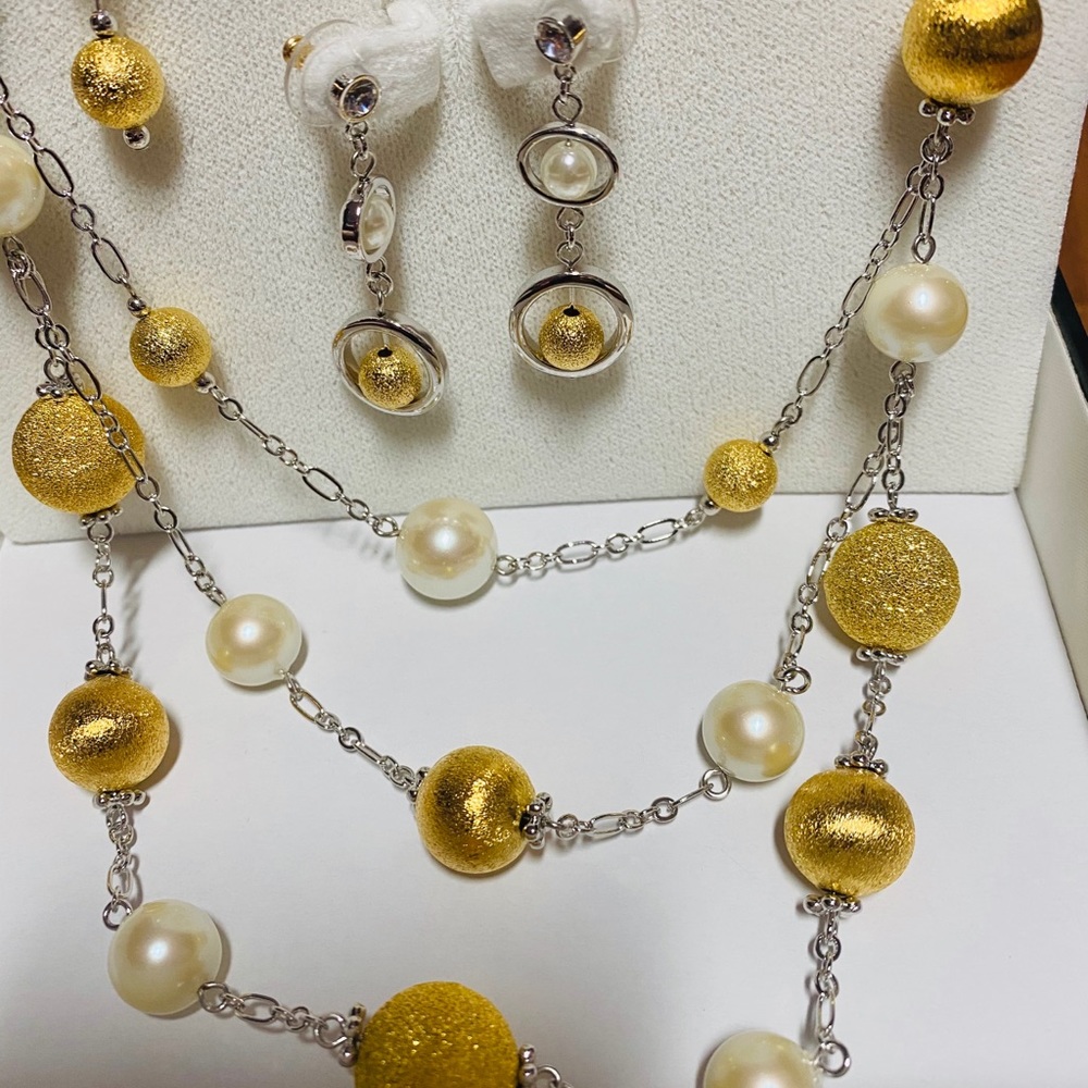 Fifth Avenue Collection 3-Tier Necklace & Earrings